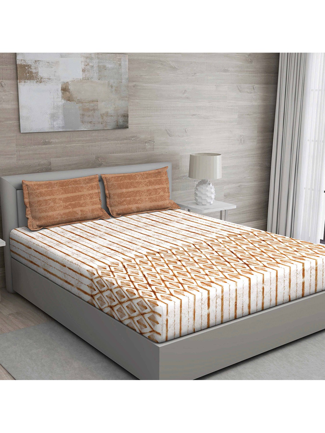 

GM Brown & White Geometric 144 TC Pure Cotton King Bedsheet With 2 Pillow Covers