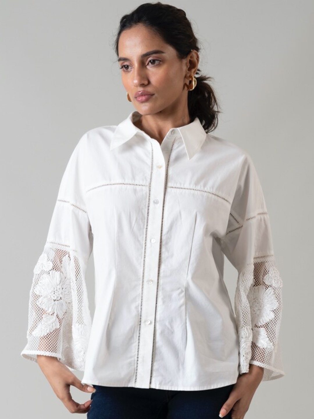 

Style Island Lace-Up Shirt Style Top, White