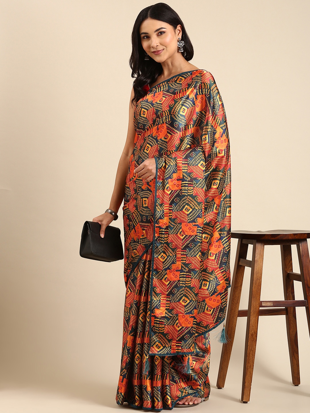 

kasee Bandhani Printed Satin Saree, Orange