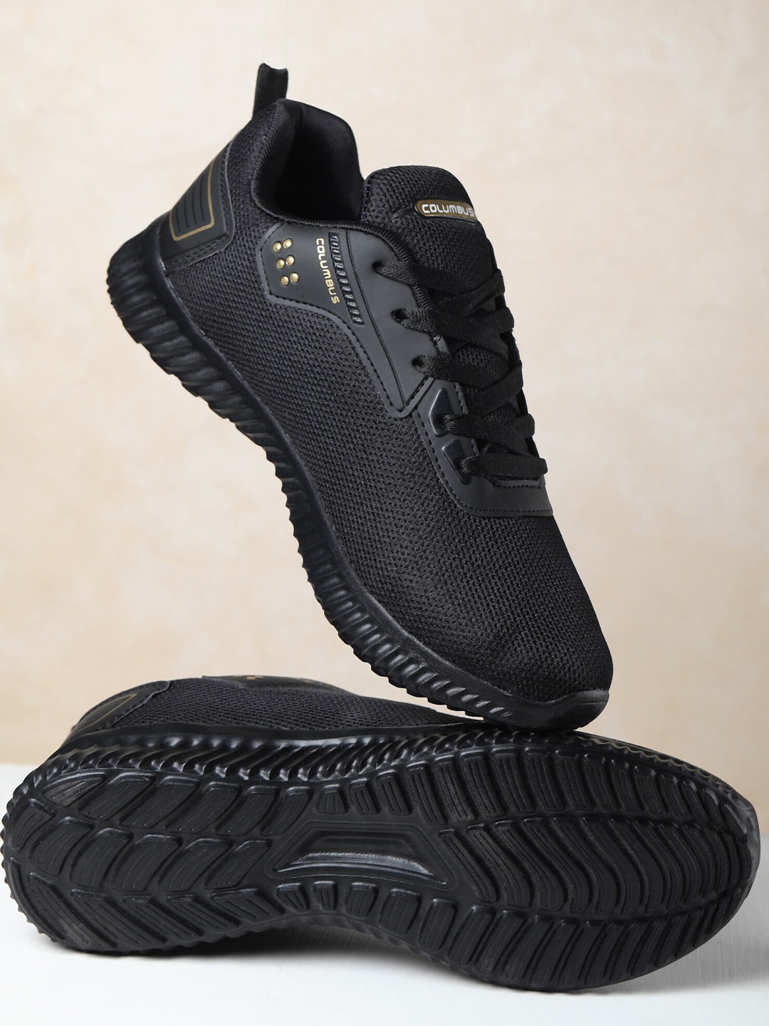 

Columbus Men Kinetic Memory Foam Running Sports Shoes, Black