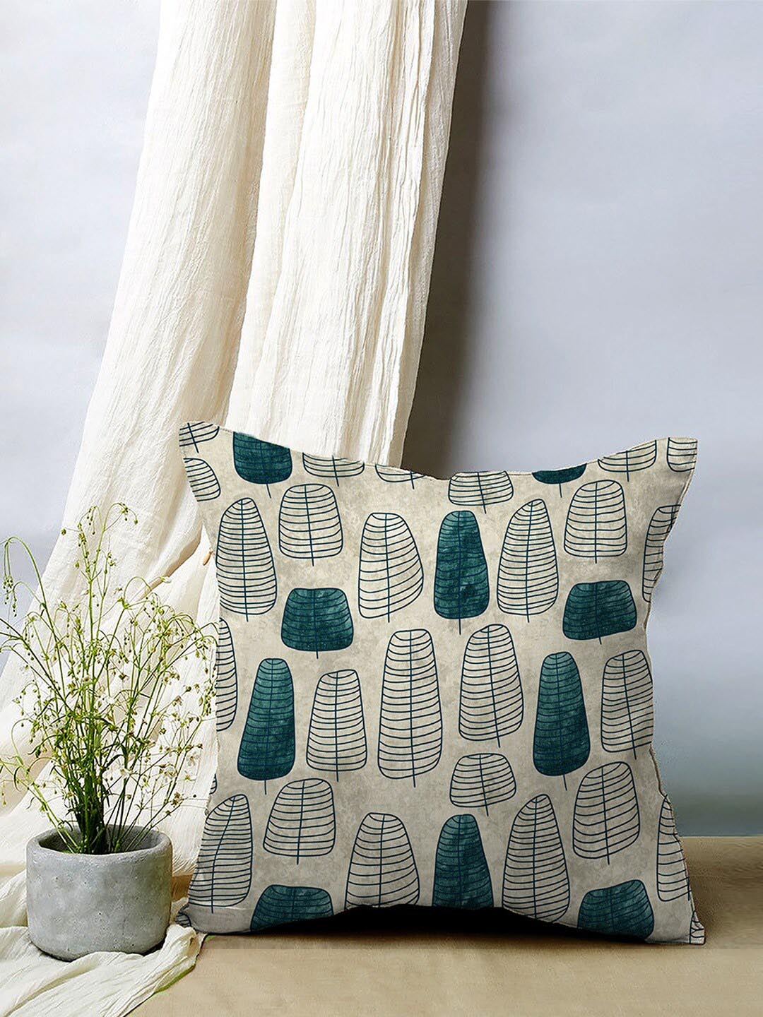 

SPACES Elegant Teal & Cream-Coloured 2 Pcs Quirky Velvet Square Cushion Covers