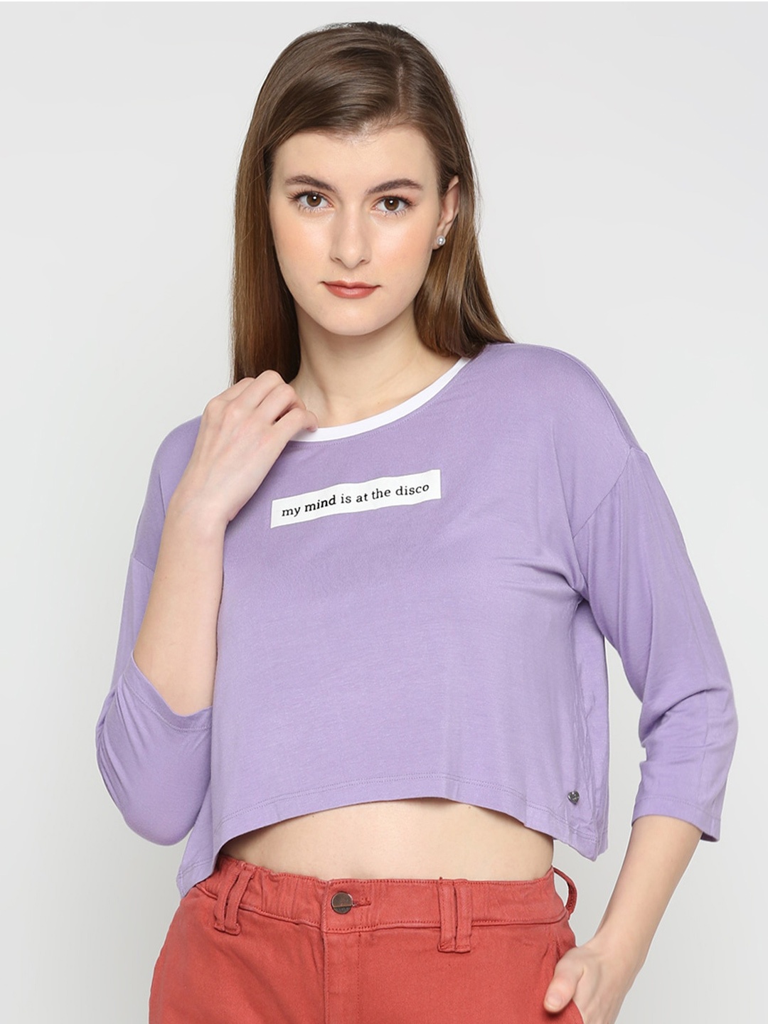 

SPYKAR Typography Printed Drop-Shoulder Sleeves Crop T-shirt, Lavender