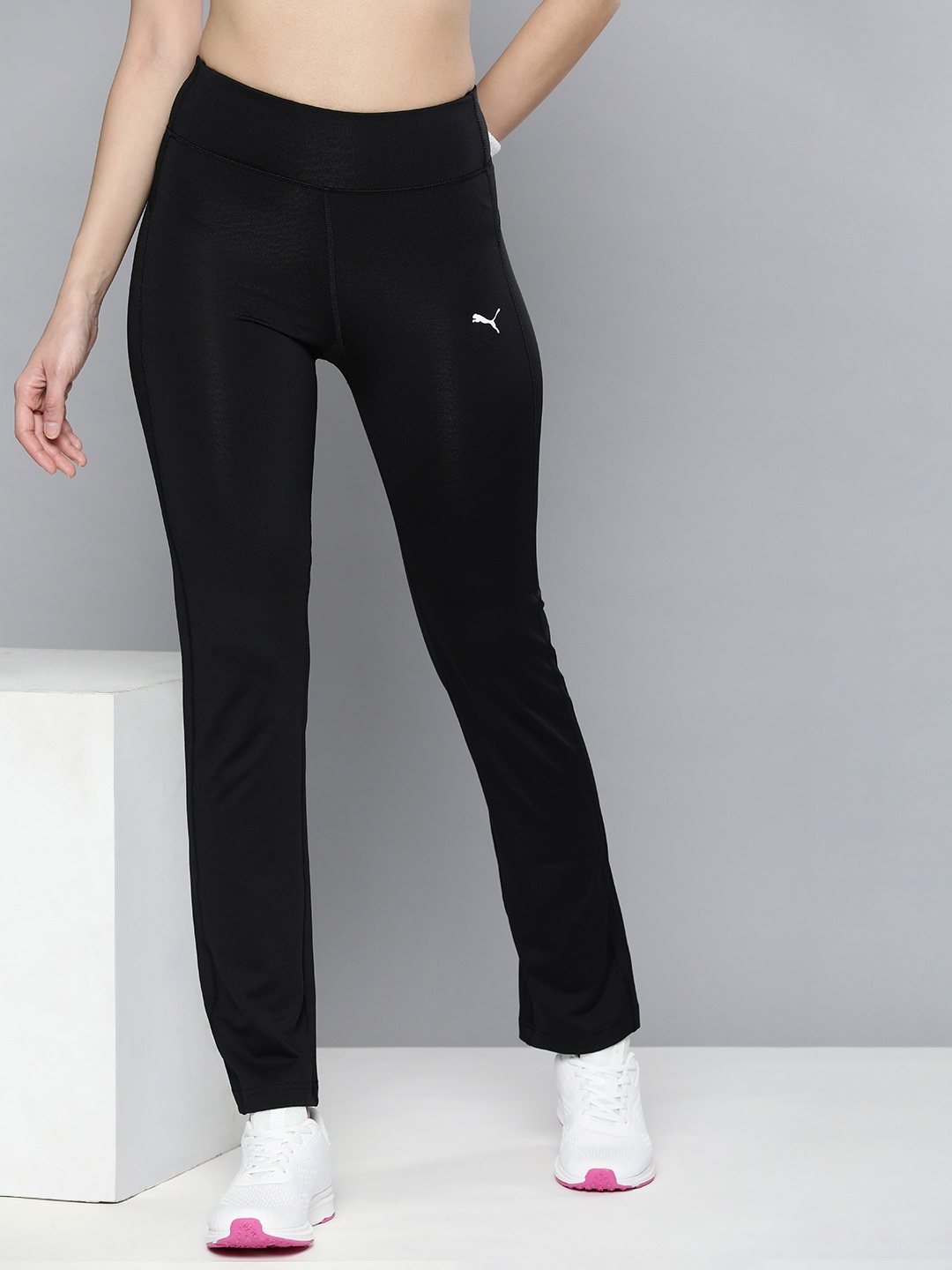 

PUMA Women Solid Mid Rise Straight Leg Outdoor Track Pants, Black
