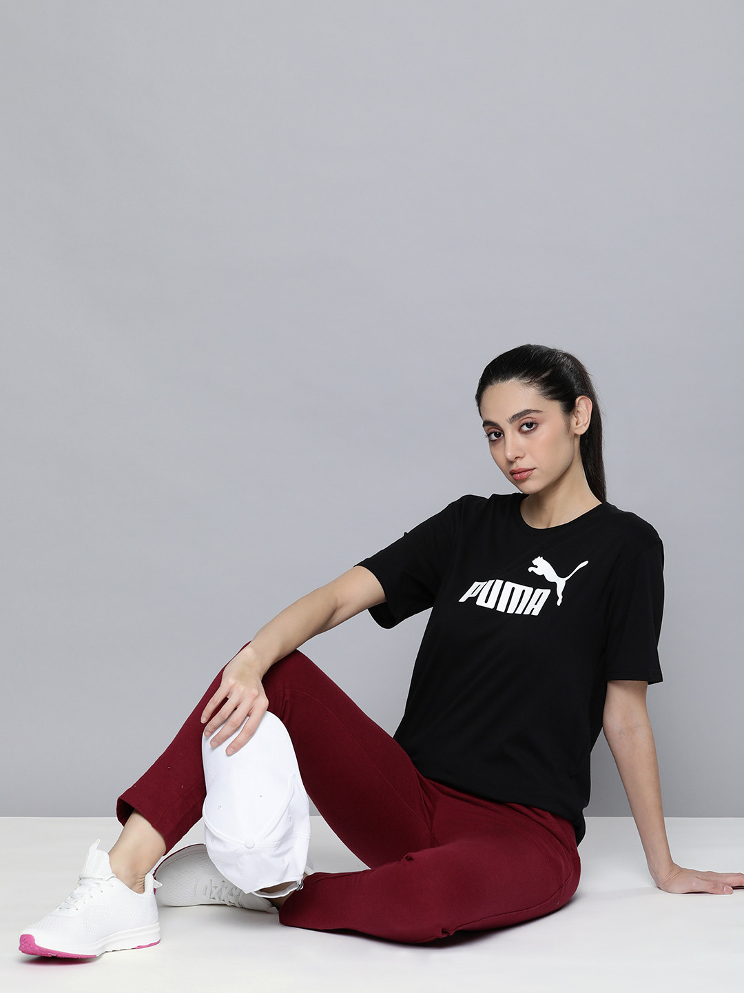 

Puma Women Brand Logo Printed Boyfriend Fit Outdoor T-shirt, Black