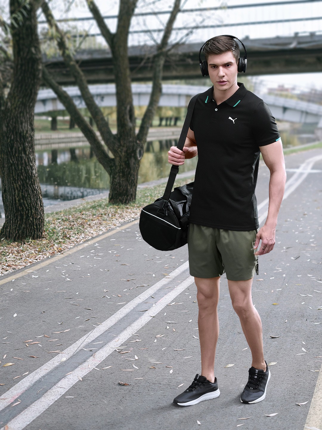 

one8 x PUMA Men Polo Collar Solid Slim Fit Sports T-shirt With Brand Logo Detail, Black