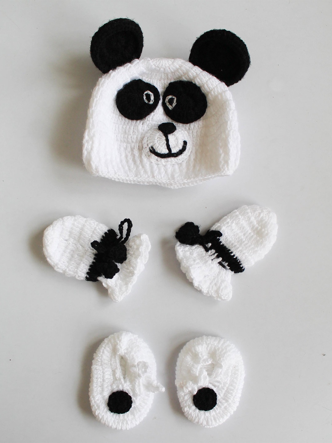 

Woonie Kids Acrylic Beanie Booties & Mittens, White