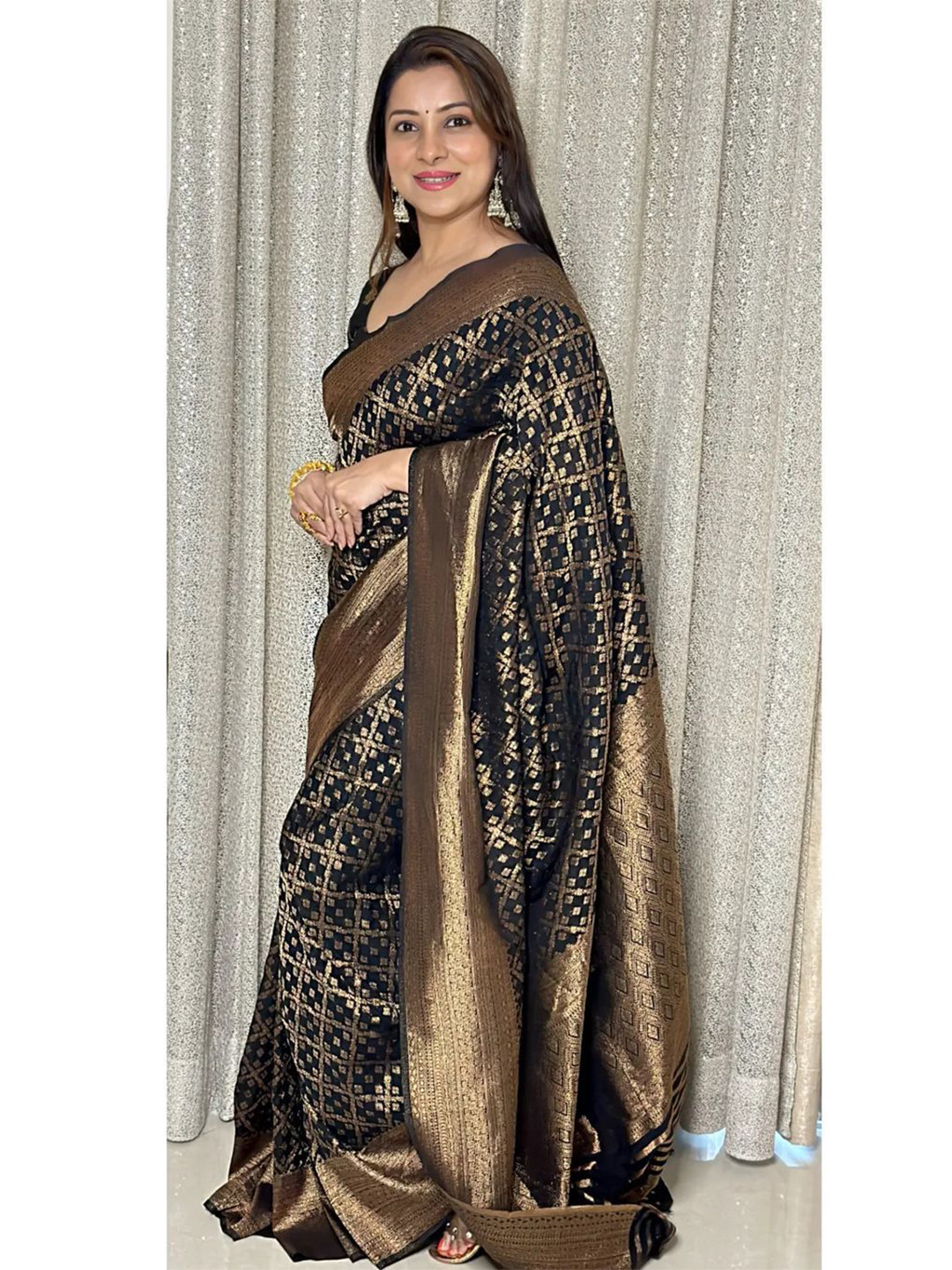 

TIEXA Black & Copper-Toned Woven Design Zari Pure Silk Banarasi Saree