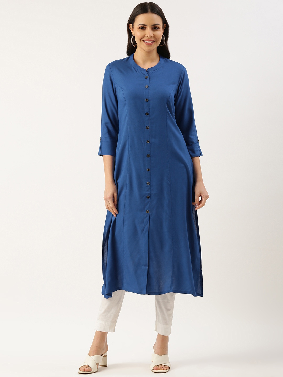 

AMUKTI Solid Princess Cut Kurta, Blue