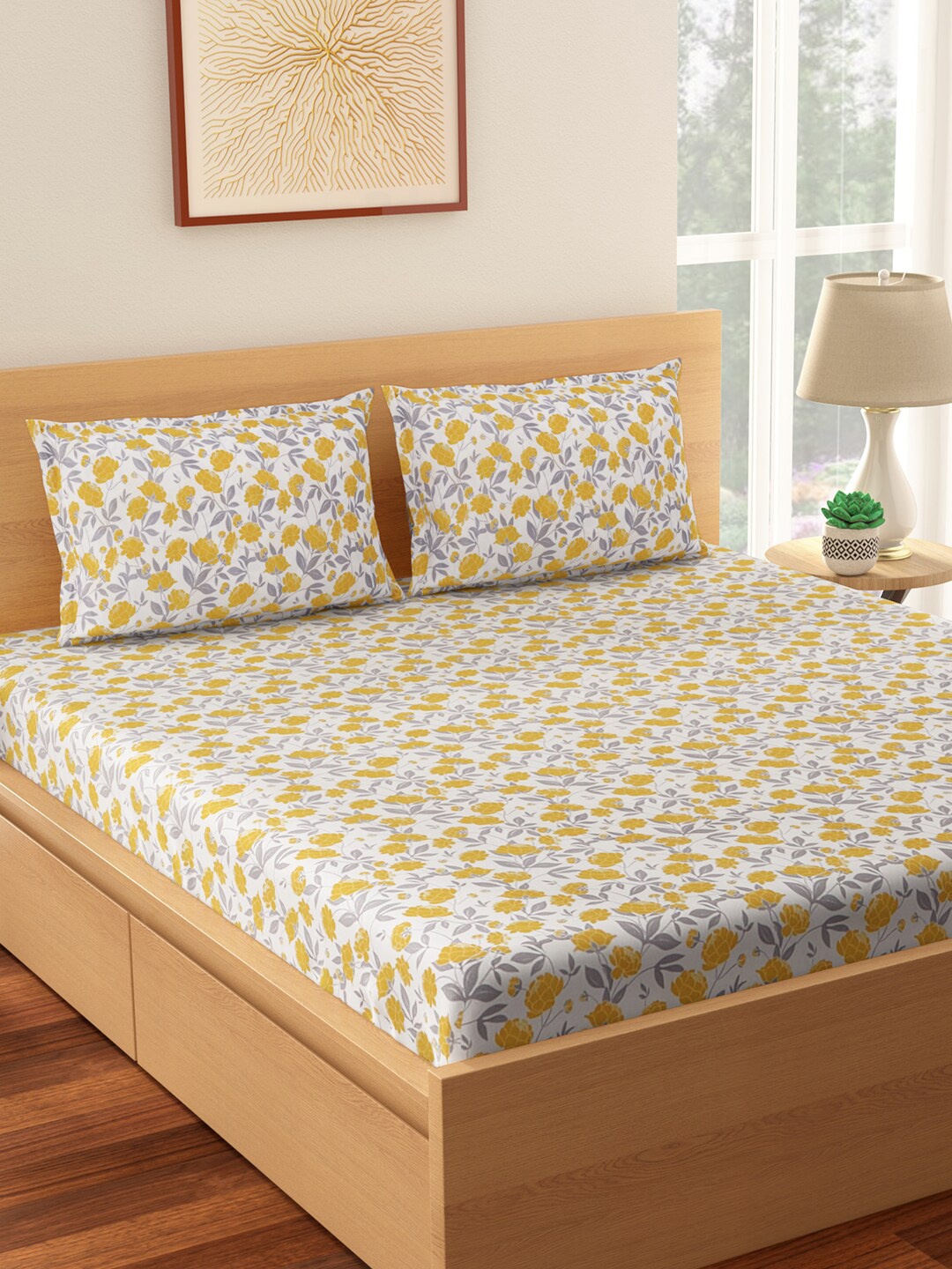 

Living scapes by Pantaloons White & Grey Floral King Bedsheet with 2 Pillow Covers