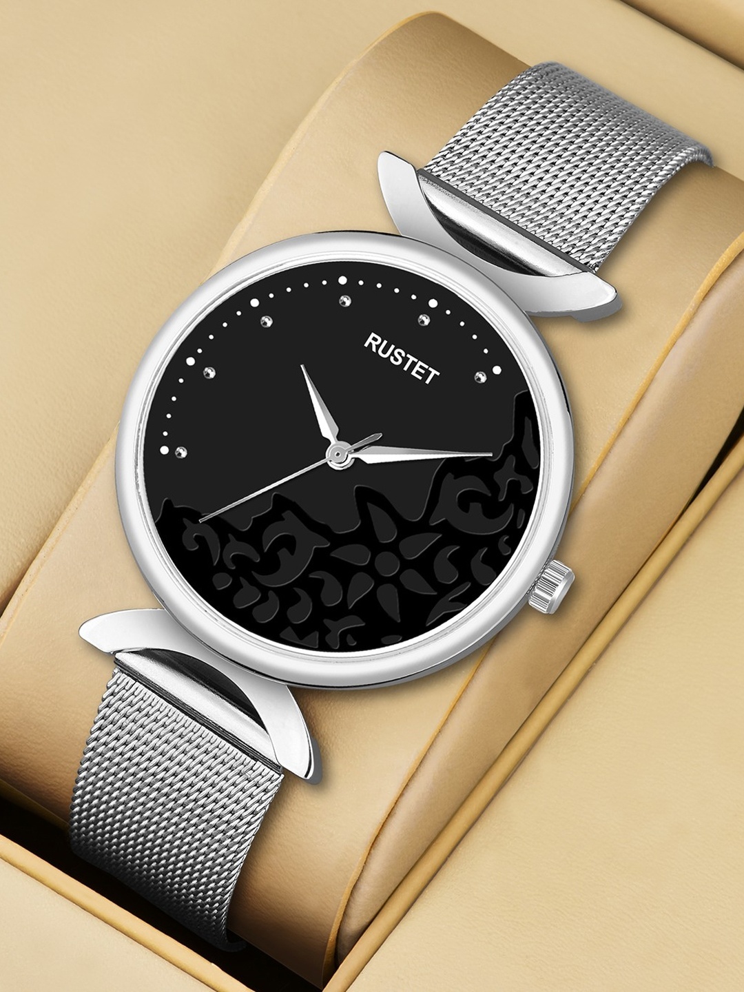 

RUSTET Women Printed Dial & Stainless Steel Straps Analogue Watch LD21-SLVBLK, Black