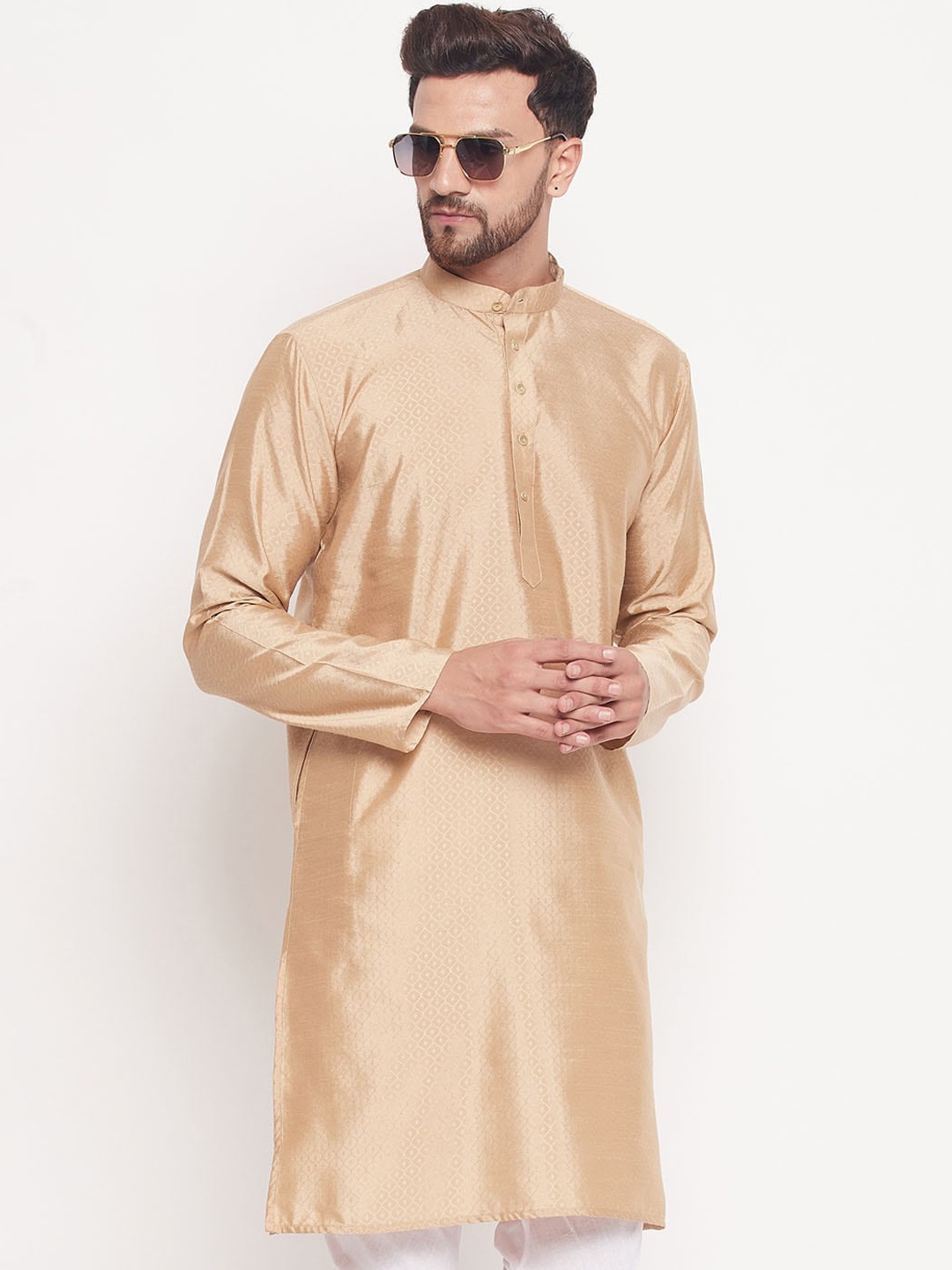 

VASTRAMAY Woven Design Mandarin Collar Jacquard Kurta, Beige