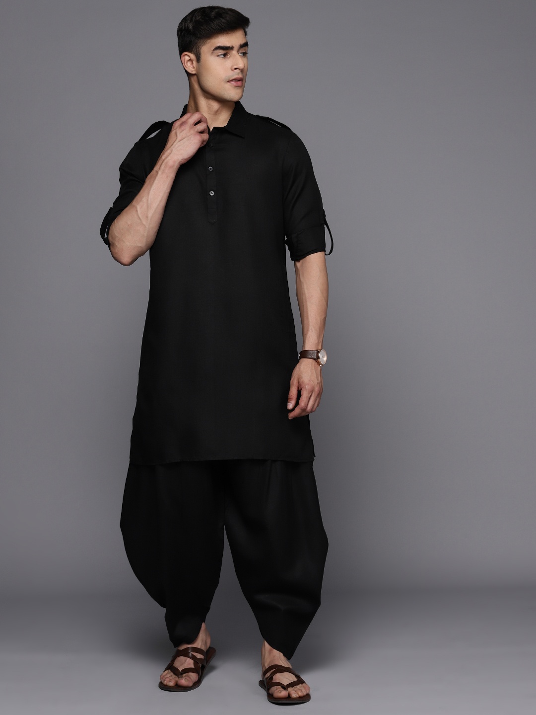 

Inddus Pathani Linen Blend Kurta with Dhoti Pants, Black