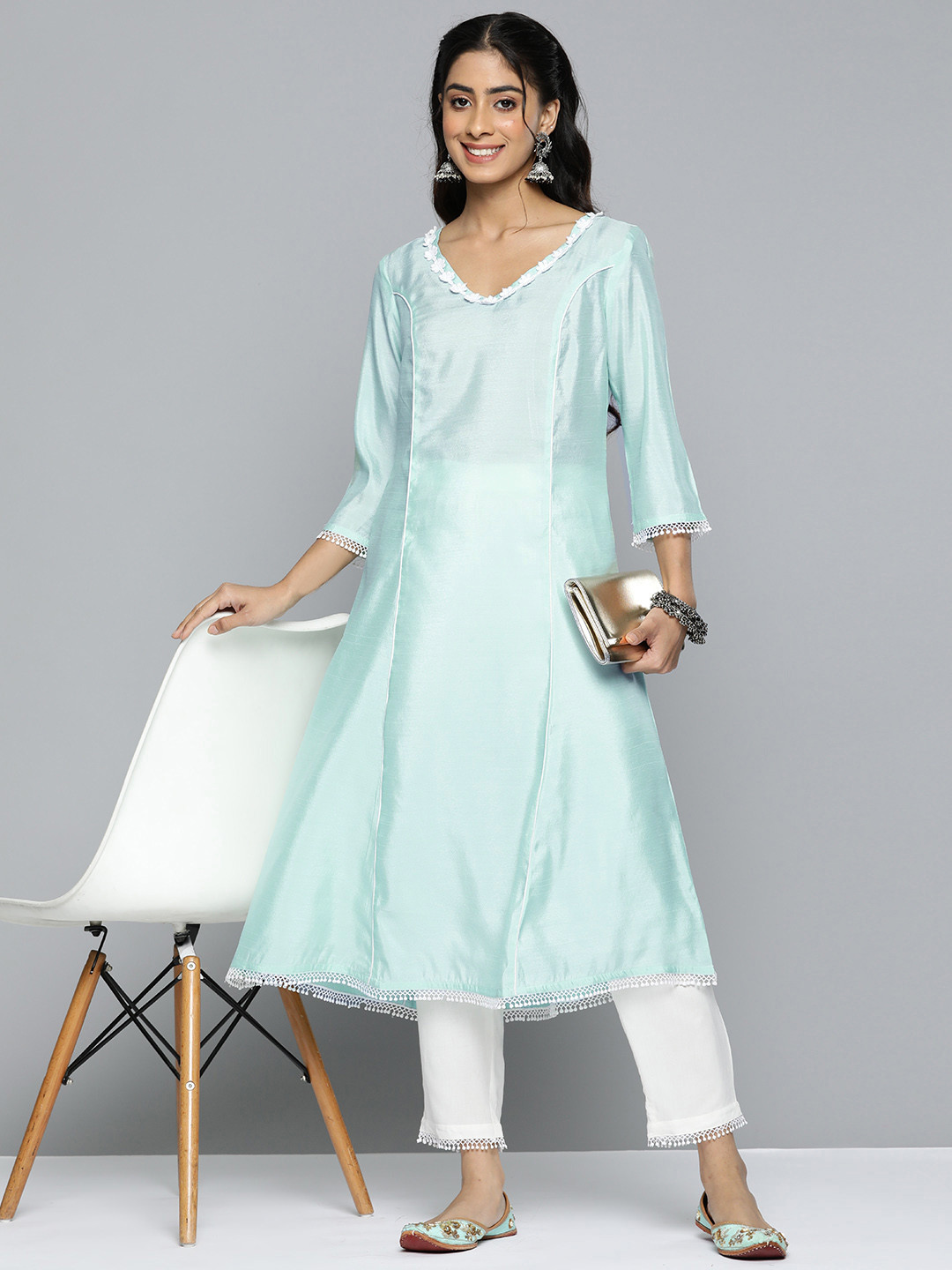 

HERE&NOW Women Solid Panelled A-Line Kurta with Trousers, Blue