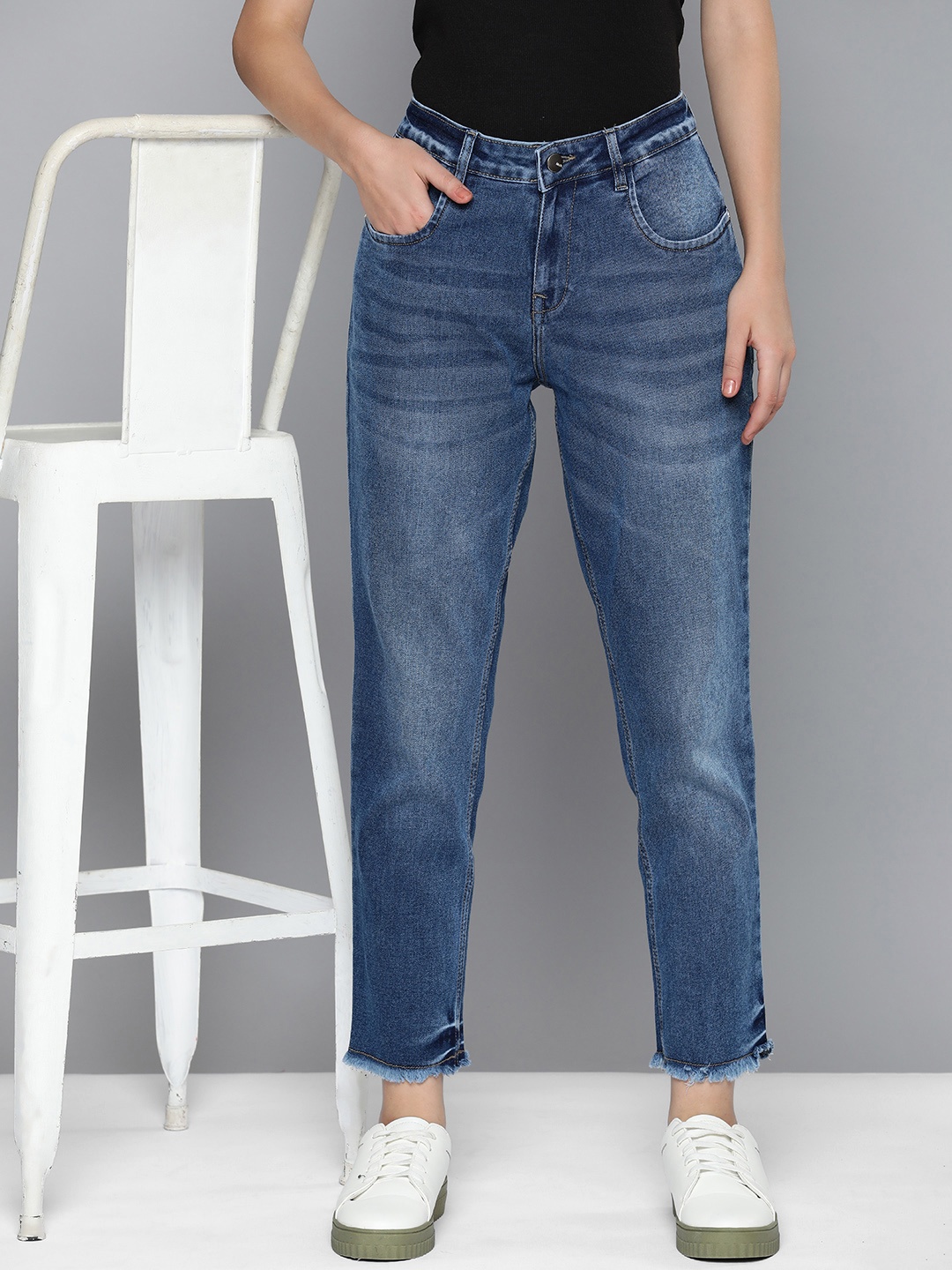 

Mast & Harbour Women Boyfriend Fit Heavy Fade Stretchable Jeans, Blue