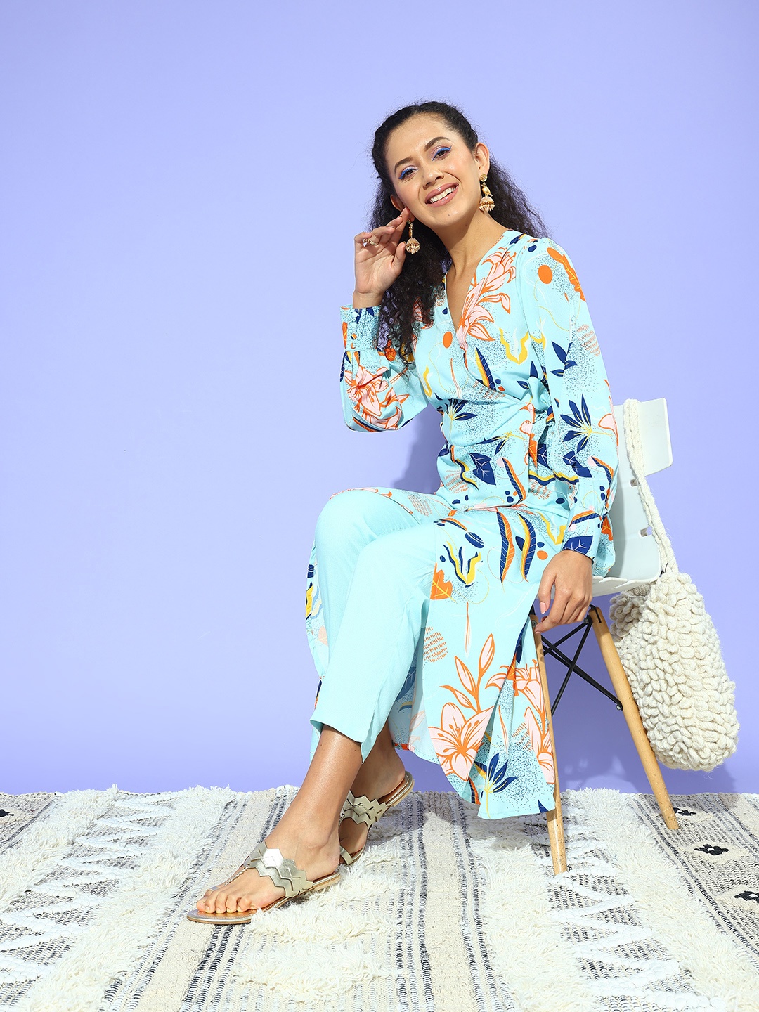 

Moda Rapido Women Floral Printed Jash-E-Bahara Regular Kurta with Palazzos, Blue
