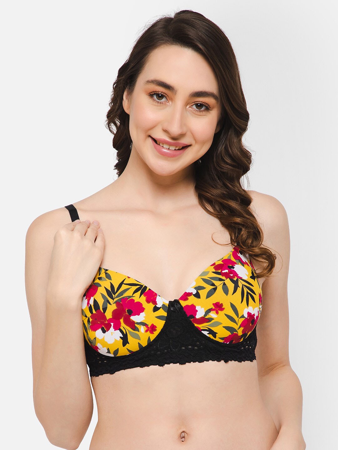 

Clovia Floral Lightly Padded Non-Wired Rapid-Dry Seamless T-shirt Bra, Yellow