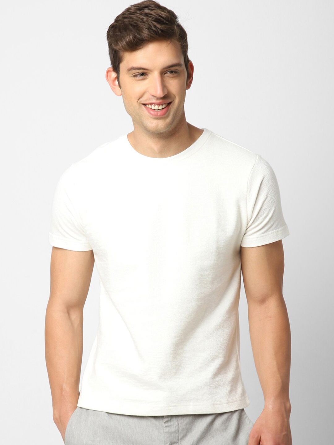 

VASTRADO Round Neck Cotton T-shirt, Off white