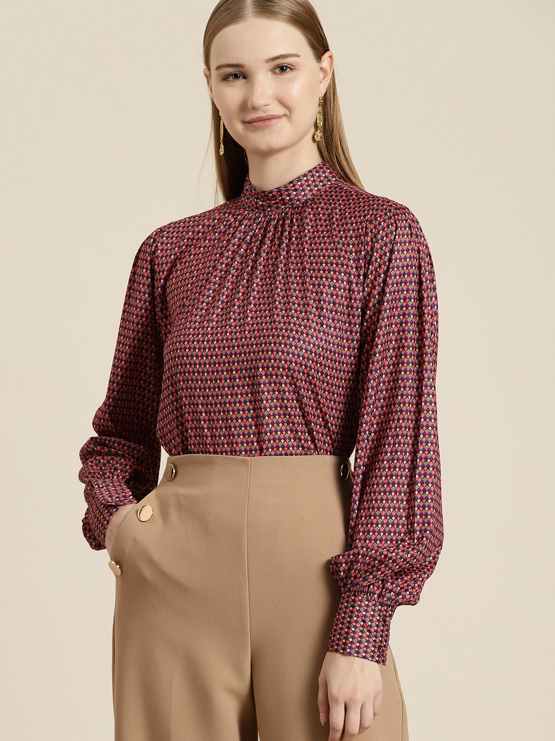 

her by invictus Geometric Printed Cuffed Sleeves Top, Brown