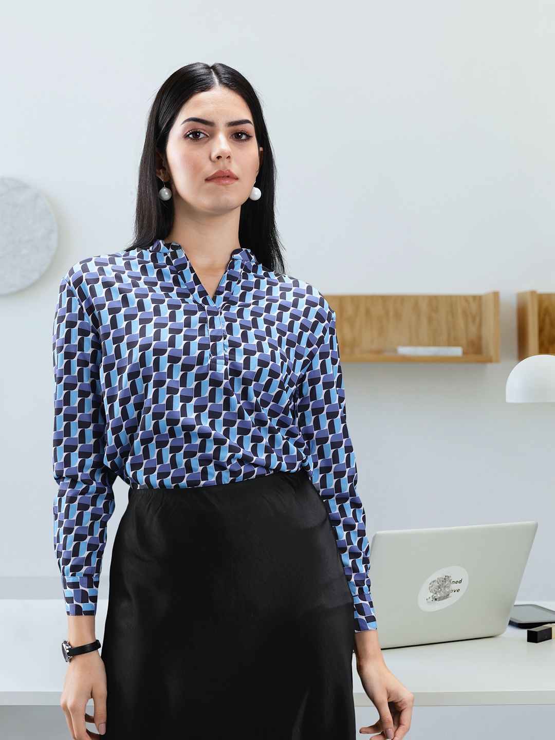

her by invictus Geometric Print Top, Blue