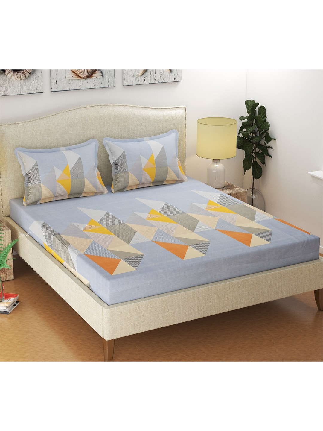

CURIOUS LIFESTYLE Lavender & Orange Floral 144 TC King Bedsheet With 2 Pillow Covers