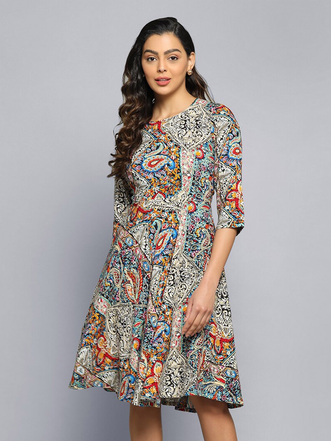 

PowerSutra Round Neck Ethnic Motifs Printed A-Line Midi Dress, Off white