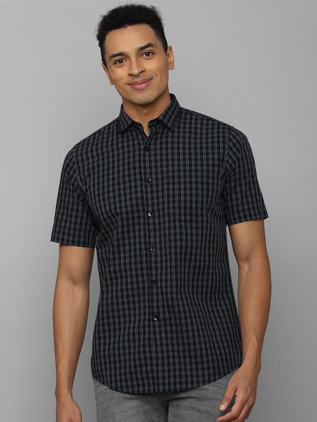 

Allen Solly Slim Fit Checked Pure Cotton Casual Shirt, Black