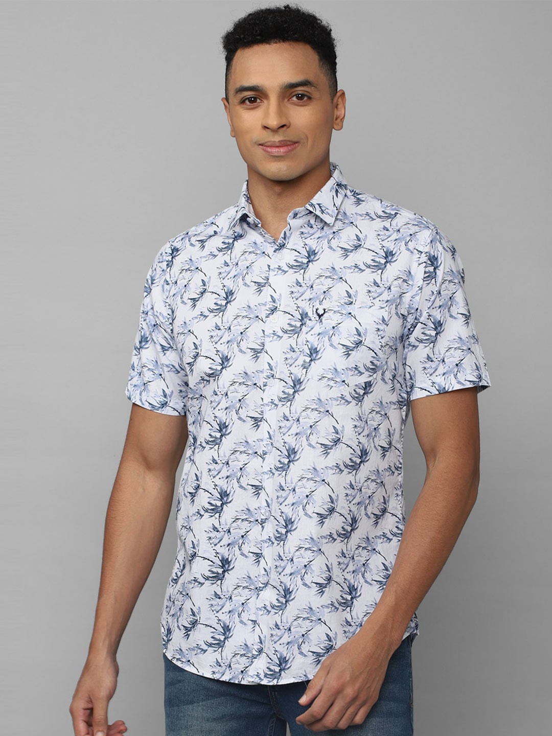 

Allen Solly Floral Printed Slim Fit Pure Cotton Casual Shirt, White
