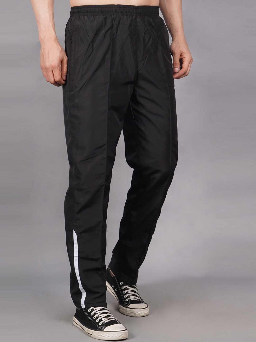 

Shiv Naresh Men Brand Logo Printed Detail Cotton Training or Gym Rapid-Dry Track Pants, Black
