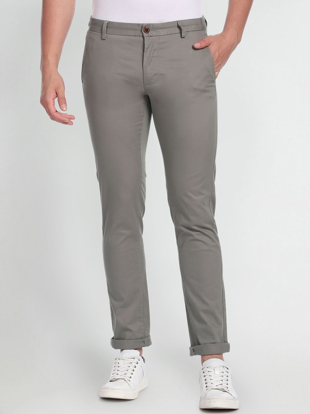 

Arrow Sport Men Slim Fit Low-Rise Chinos, Grey