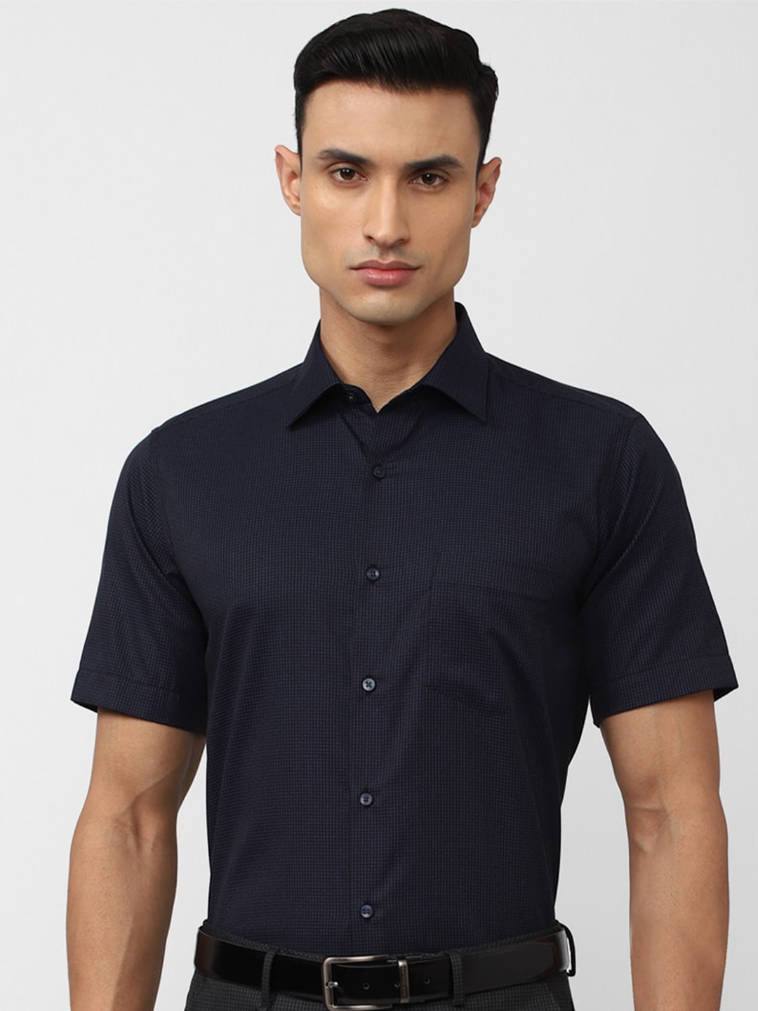 

Van Heusen Plus Size Spread Collar Cotton Formal Shirt, Navy blue