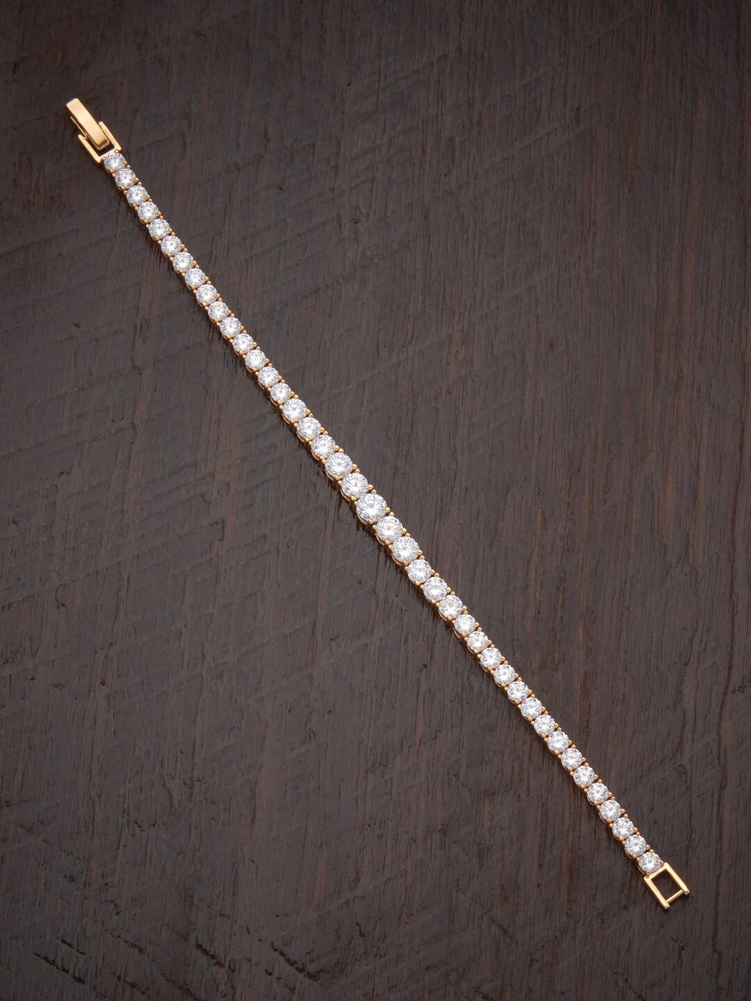 

Kushal's Fashion Jewellery Women Cubic Zirconia Gold-Plated Link Bracelet
