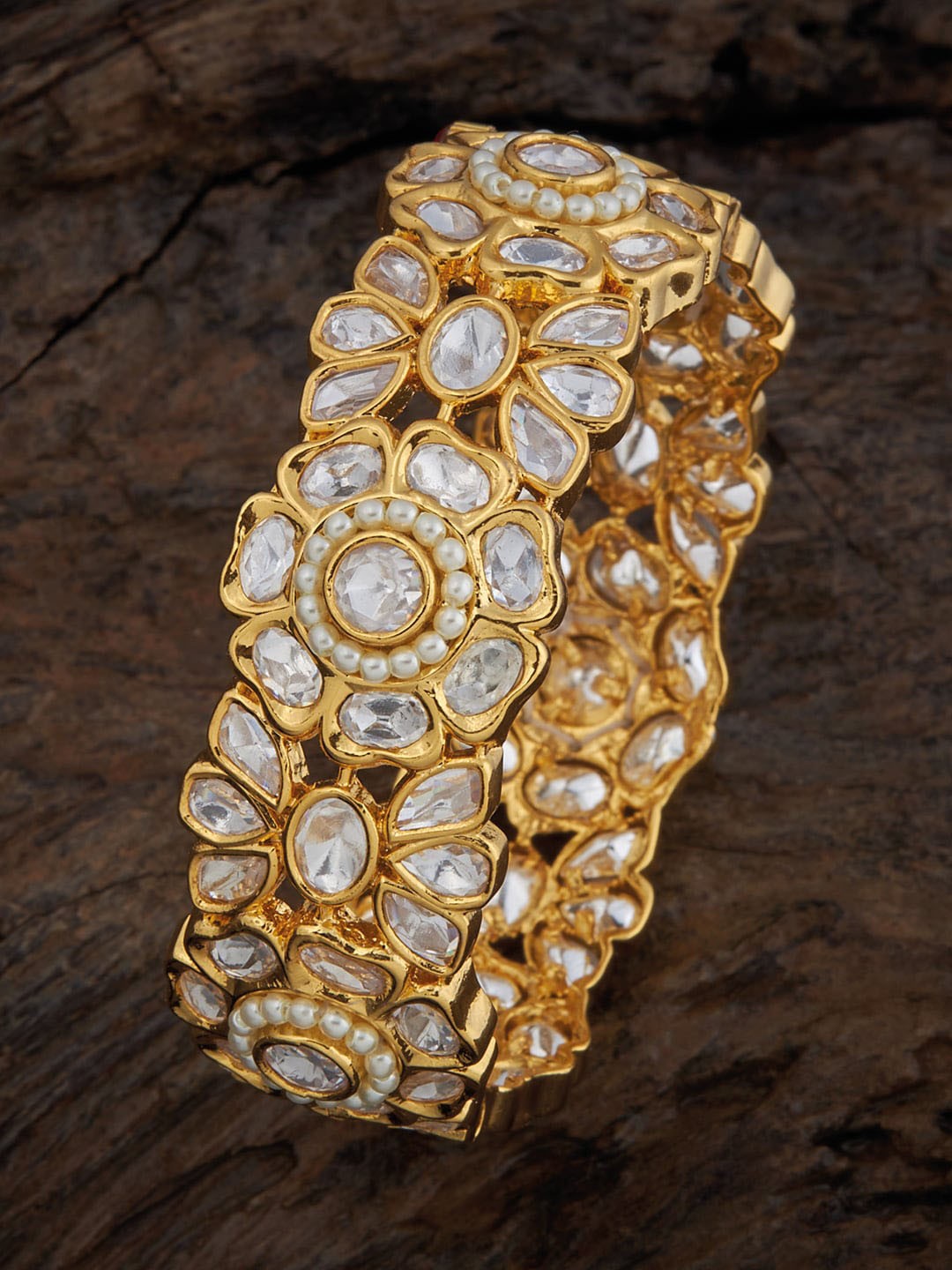 

Kushal's Fashion Jewellery Gold-Plated Kundan Studded & Beaded Bangle, White