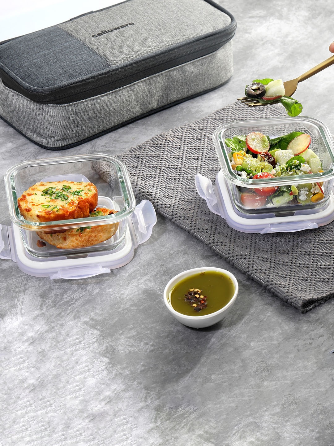 

Cello Delighta Set of 2 Square Borosilicate Glass Lunch Containers with Jacket- 320ml, Transparent