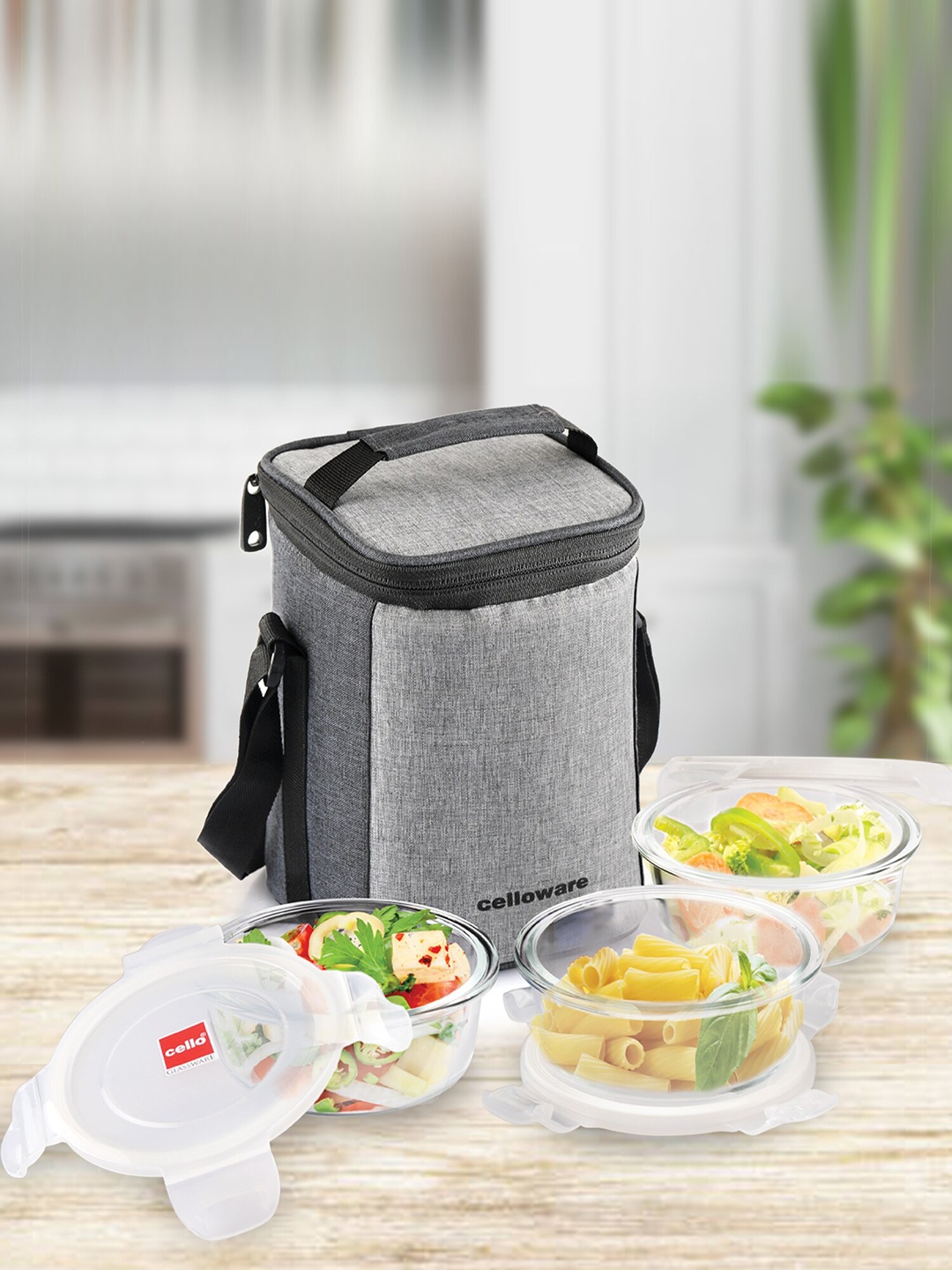 

Cello Delighta Set of 3 Round Borosilicate Glass Lunch Containers with Jacket- 400ml, Transparent