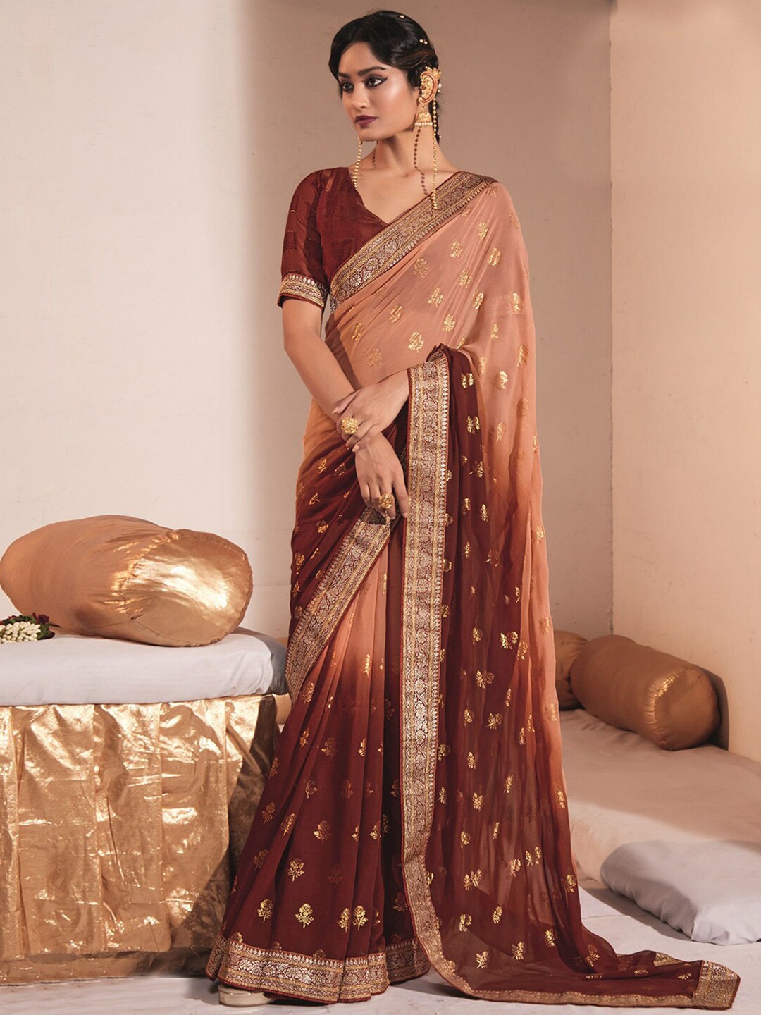 

Satrani Floral printed Saree, Maroon