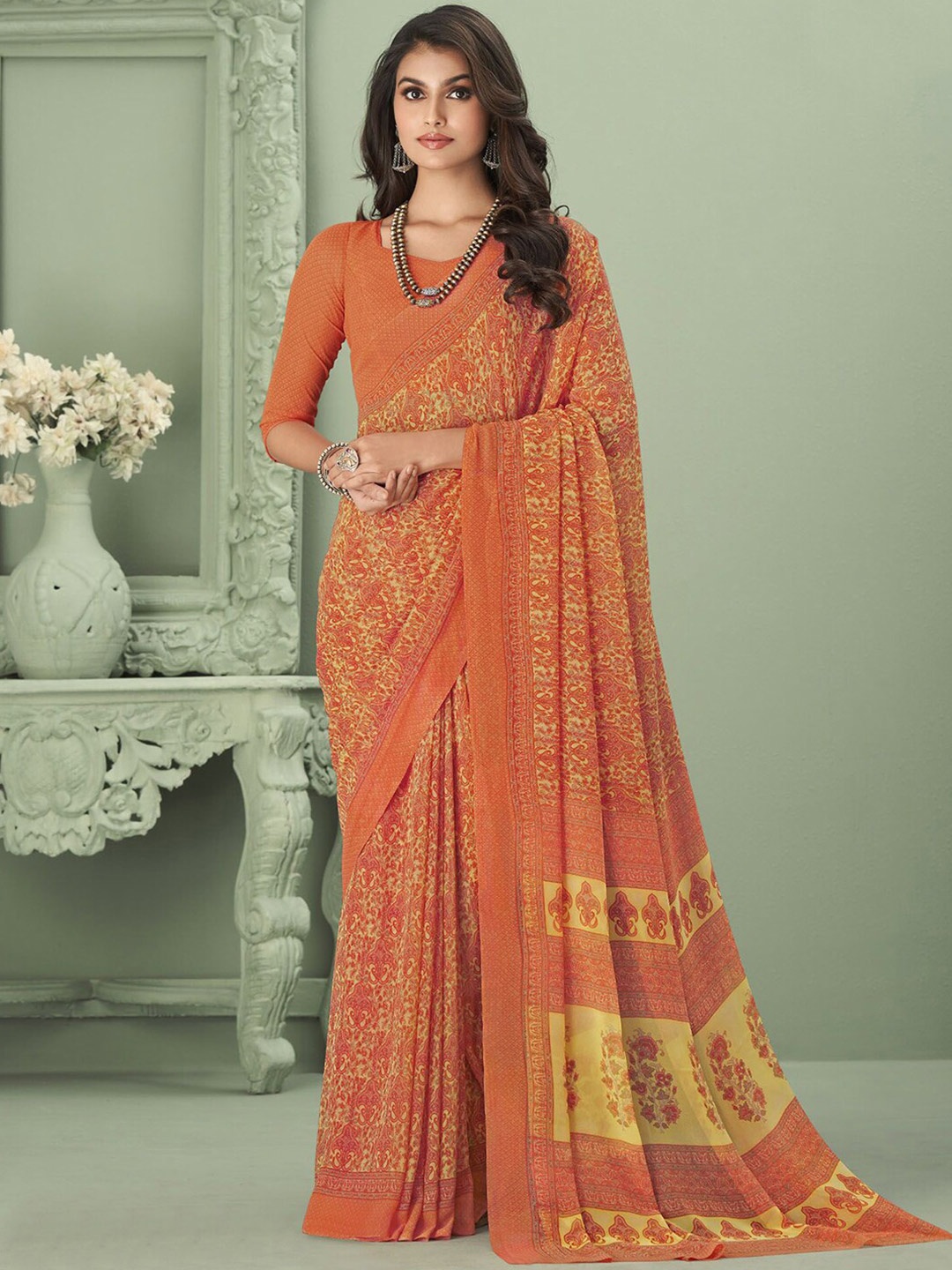 

Satrani Ethnic Motif Printed Saree, Orange