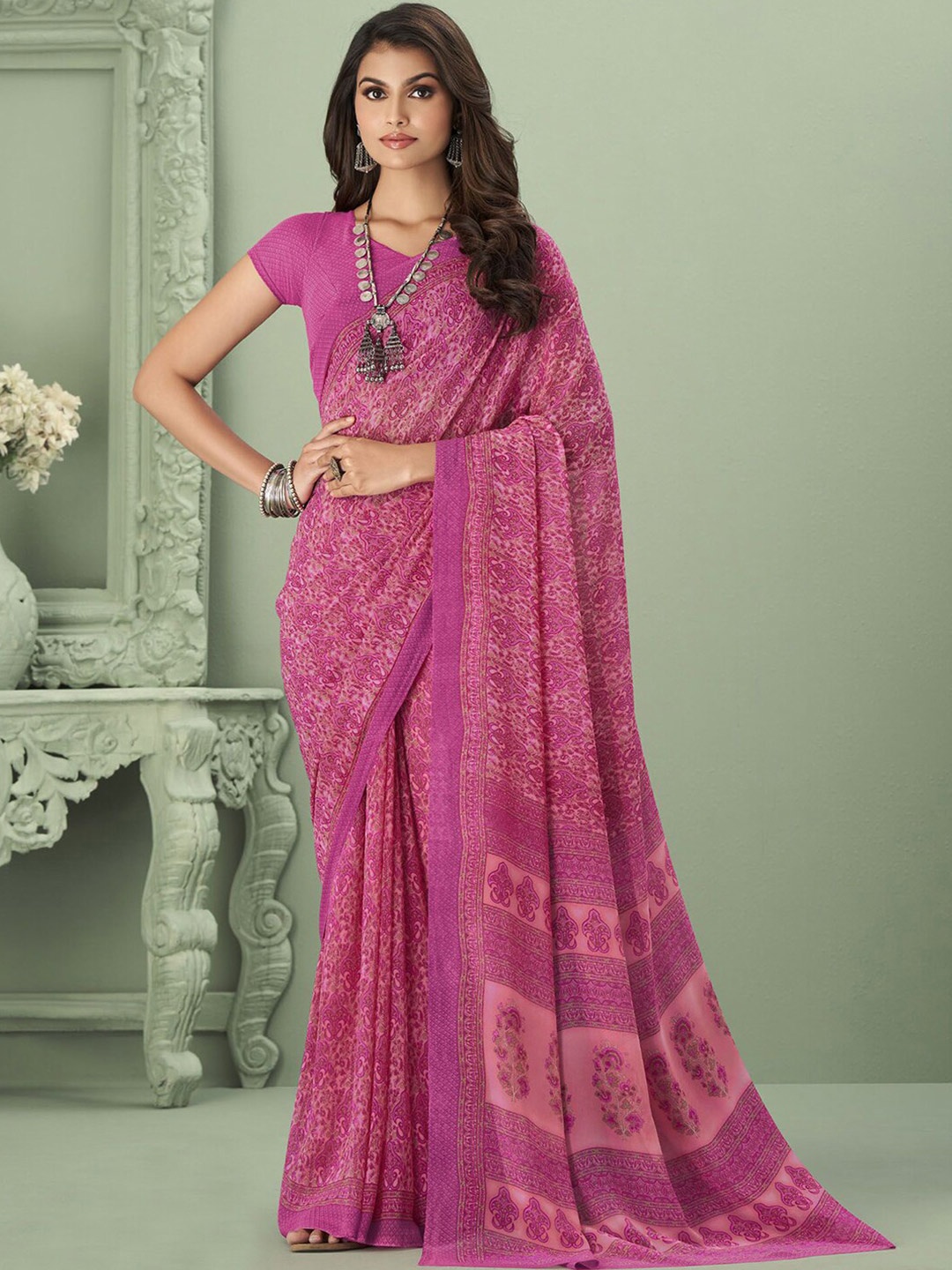 

Satrani Screen Printed Ethnic Motifs Saree, Pink