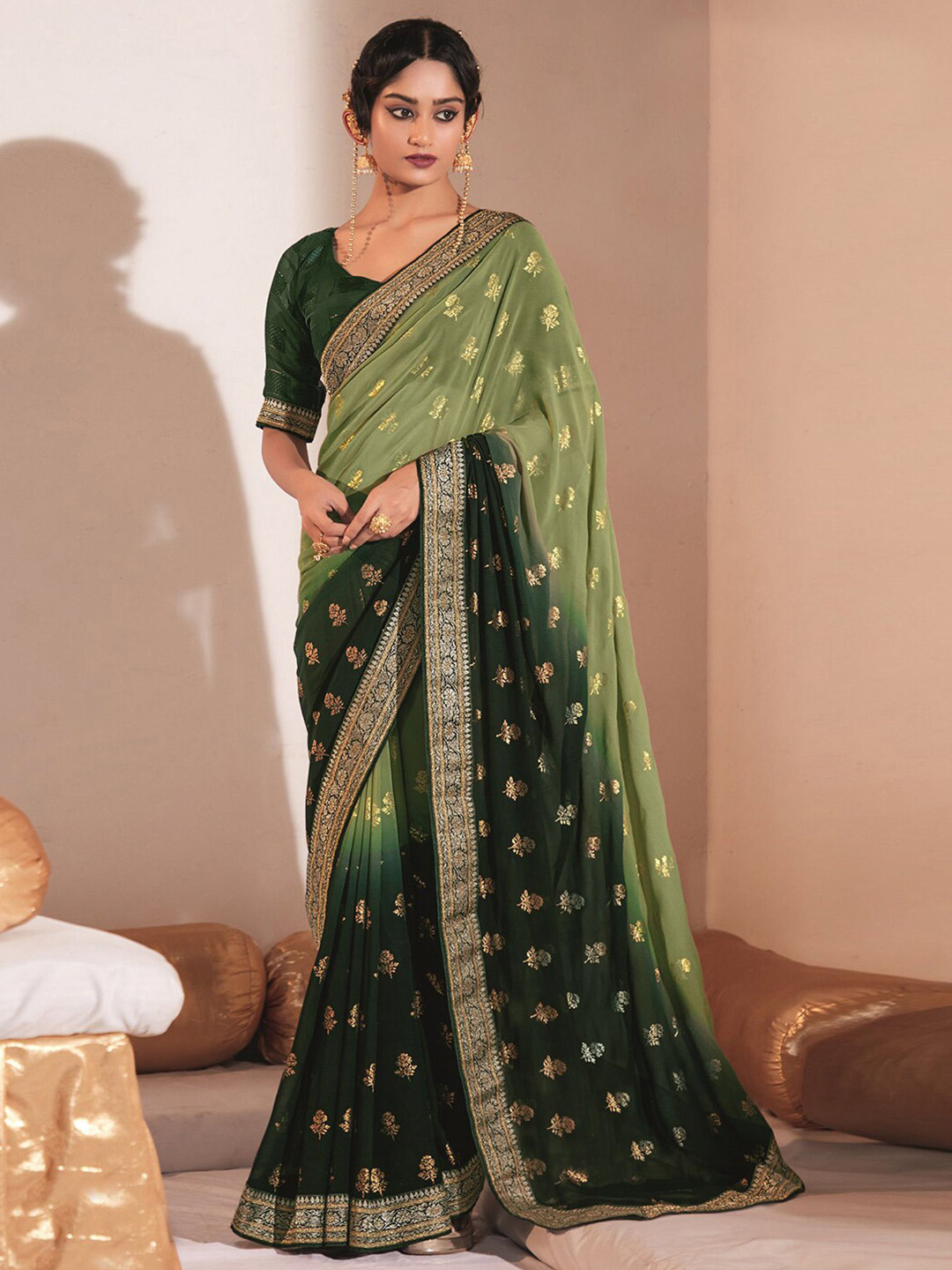 

Satrani Floral Printed Poly Georgette Saree, Green