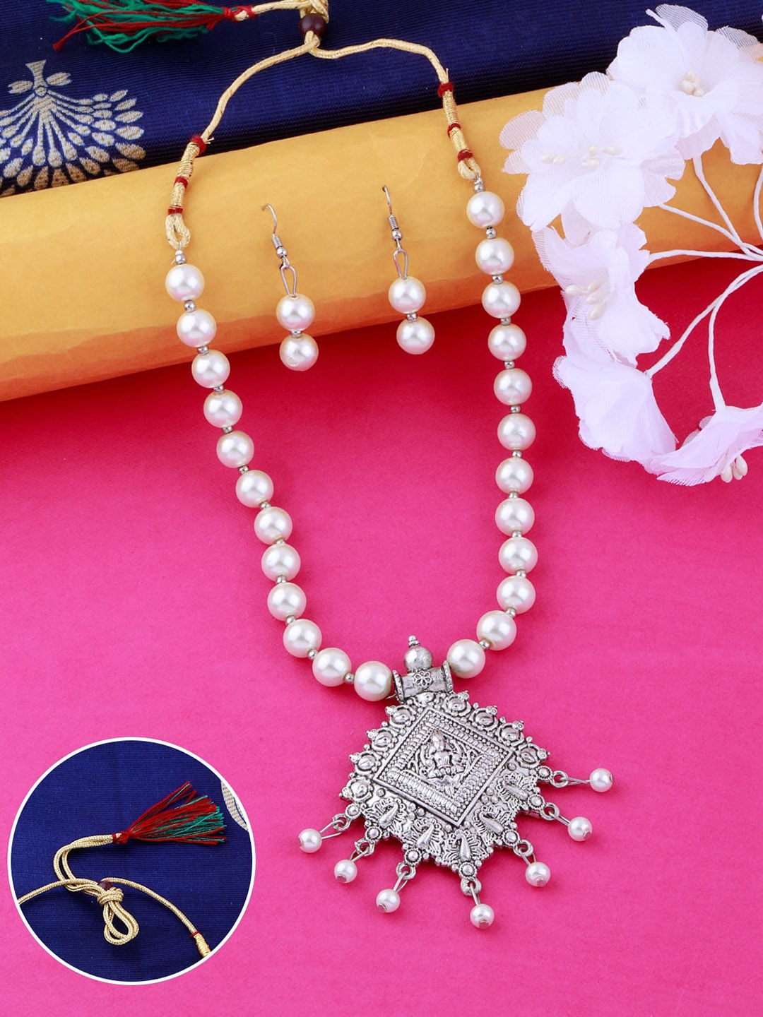 

Silver Shine Silver-Plated Beaded Oxidised Jewellery Set, White