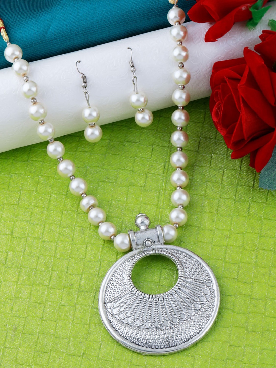 

Silver Shine Silver-Plated Stone-Studded & Beaded Oxidised Jewellery Set