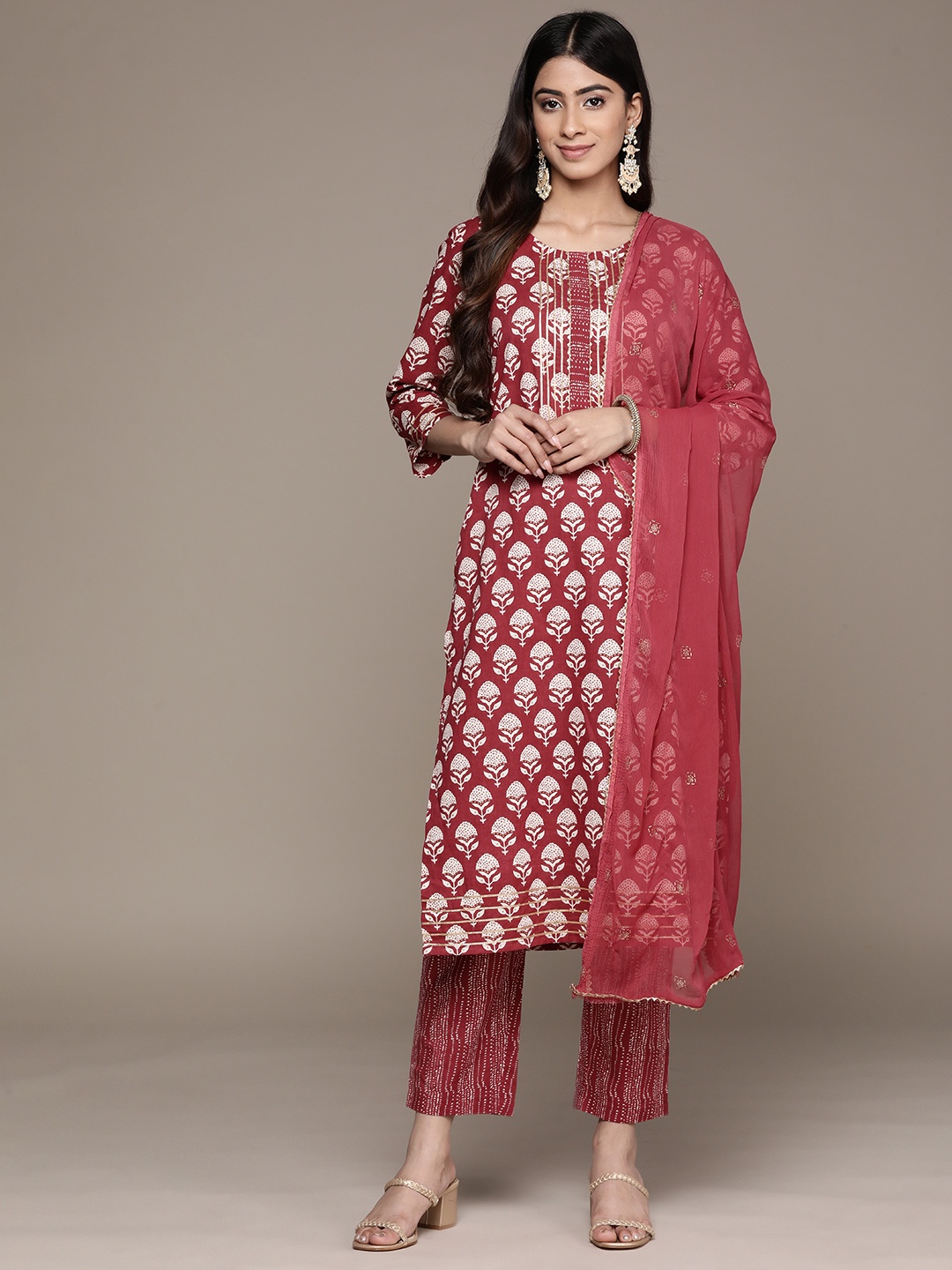 

Anubhutee Women Red Floral Printed Gotta Patti Pure Cotton Kurta with Trousers & With Dupatta