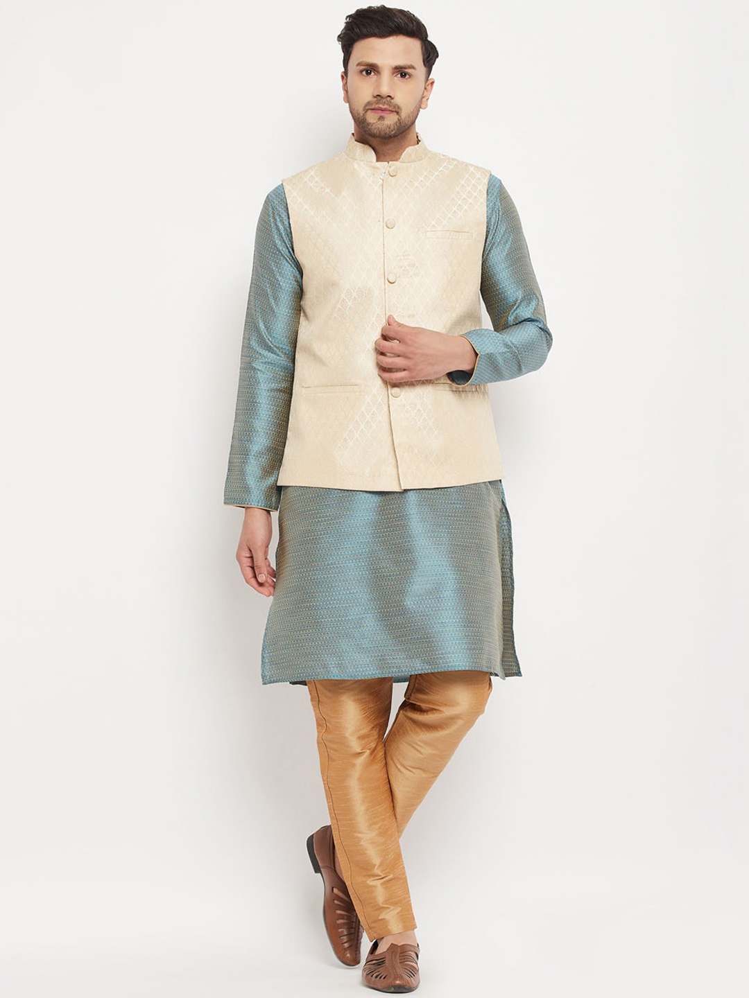 

VASTRAMAY Ethnic Motifs Woven Design Kurta with Pyjamas & Nehru Jacket, Blue