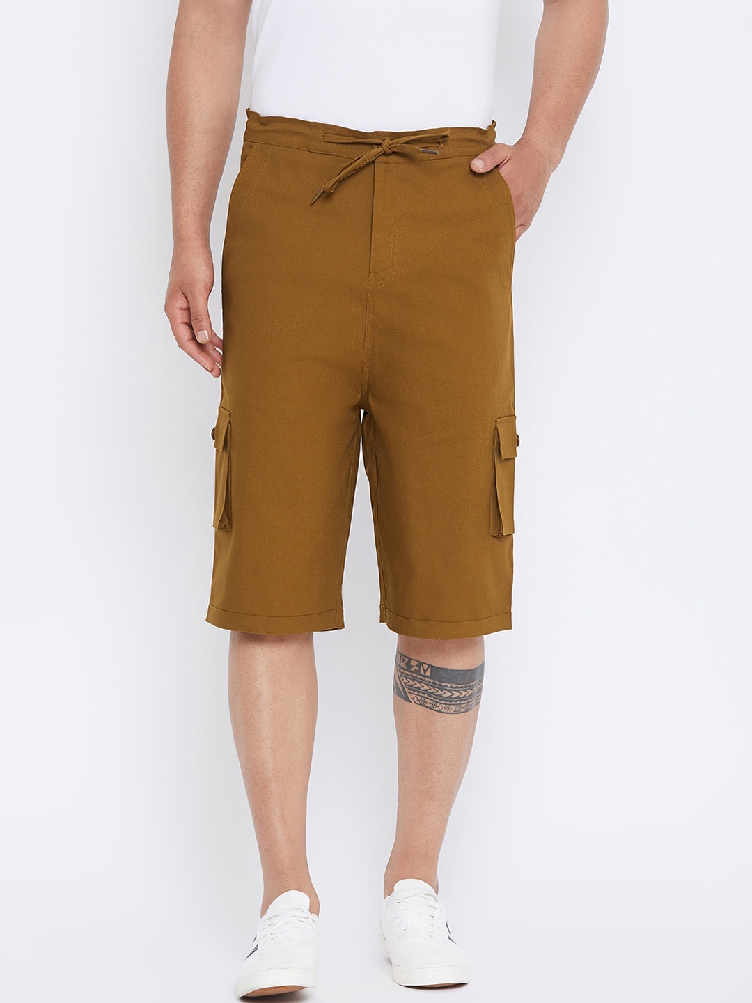 

Hypernation Men Pure Cotton Cargo Shorts, Khaki