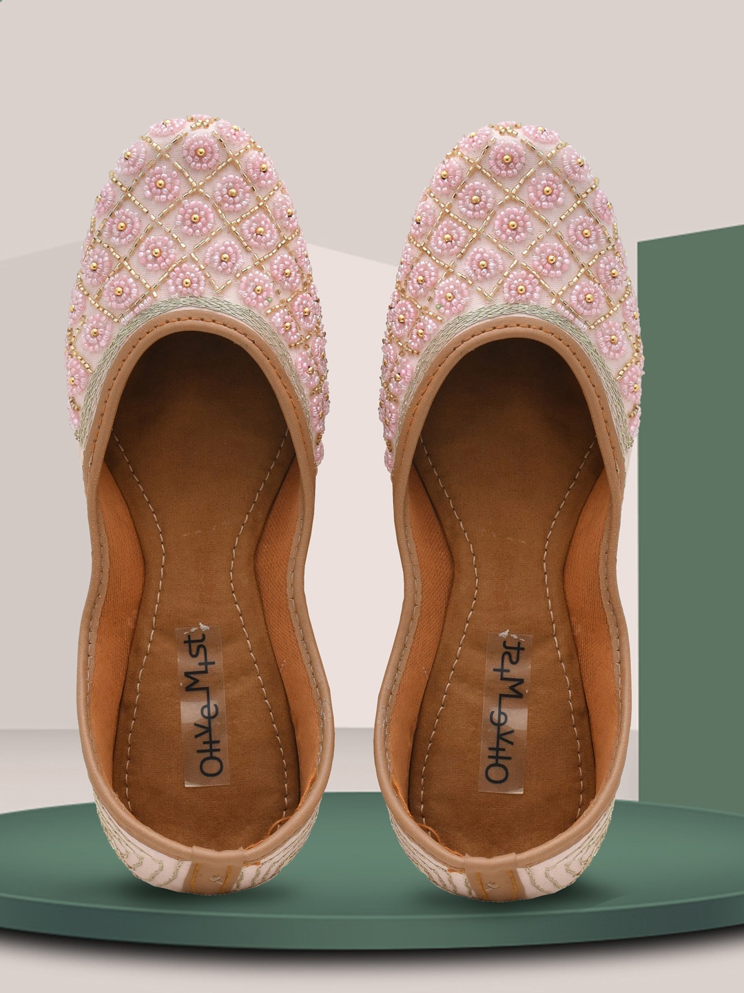 

OLIVE MIST Women Ethnic Embellished Mojaris, Pink