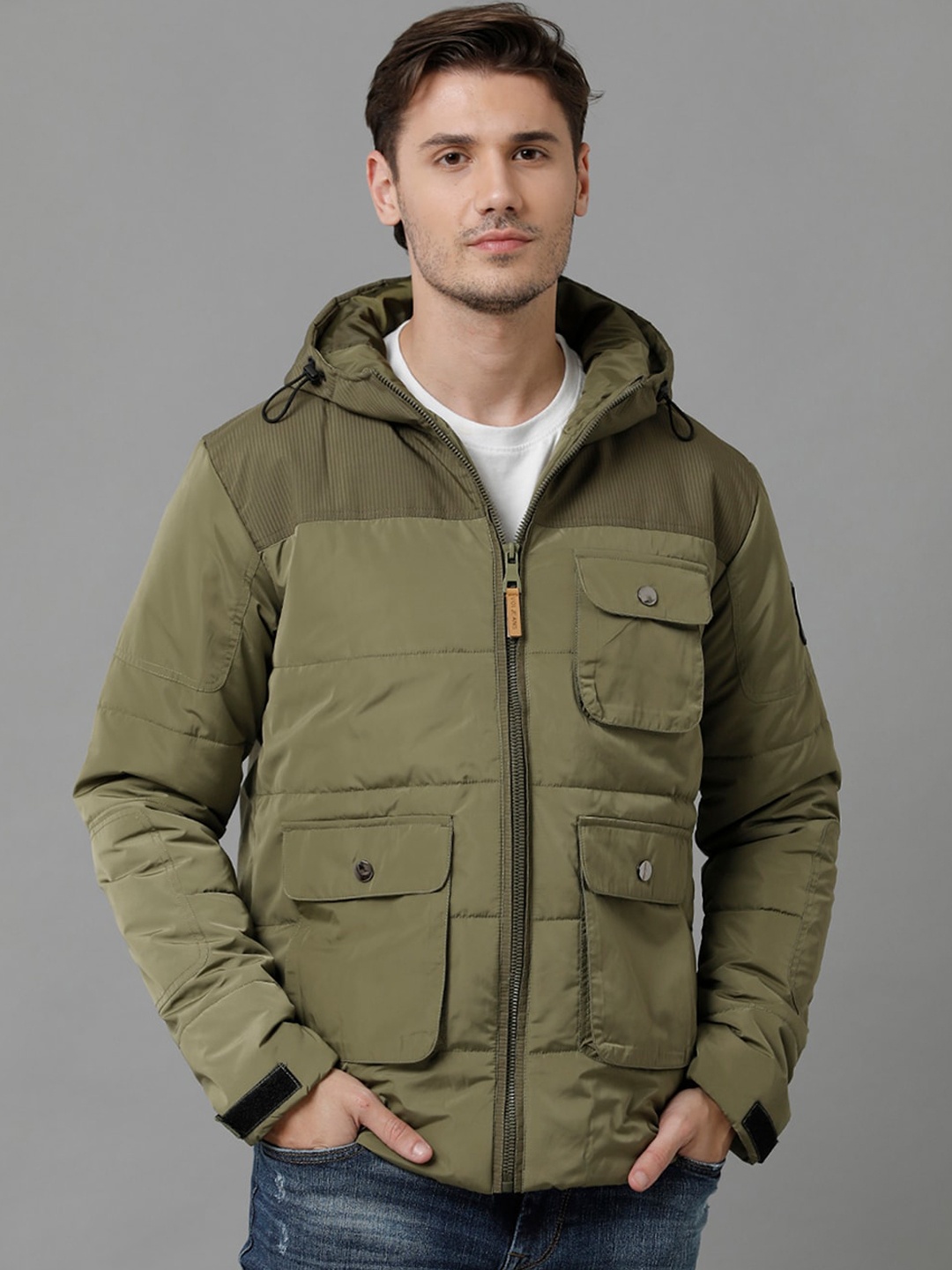 

Voi Jeans Men Hooded Puffer Jacket, Olive