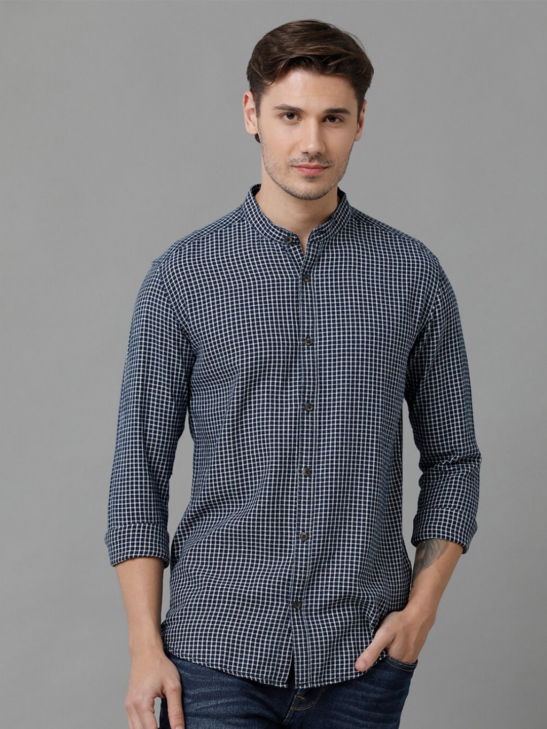 

Voi Jeans Men Slim Fit Checked Casual Cotton Shirt, Blue