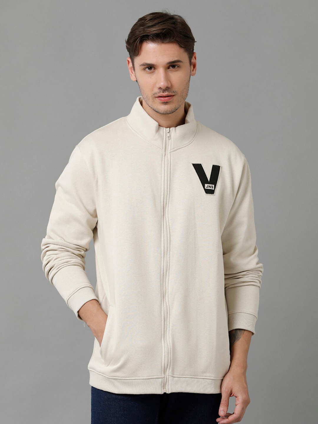

Voi Jeans Mock Neck Fleece Sweatshirt, White