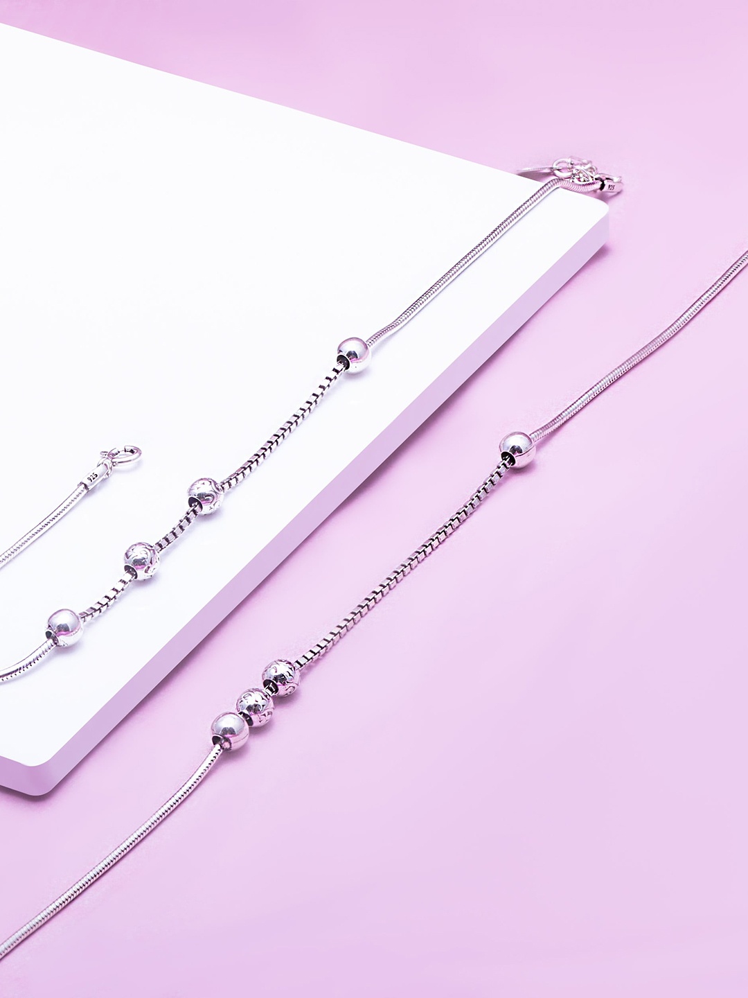 

AKSA Women Silver Rhodium-Plated Artificial Stones Anklet