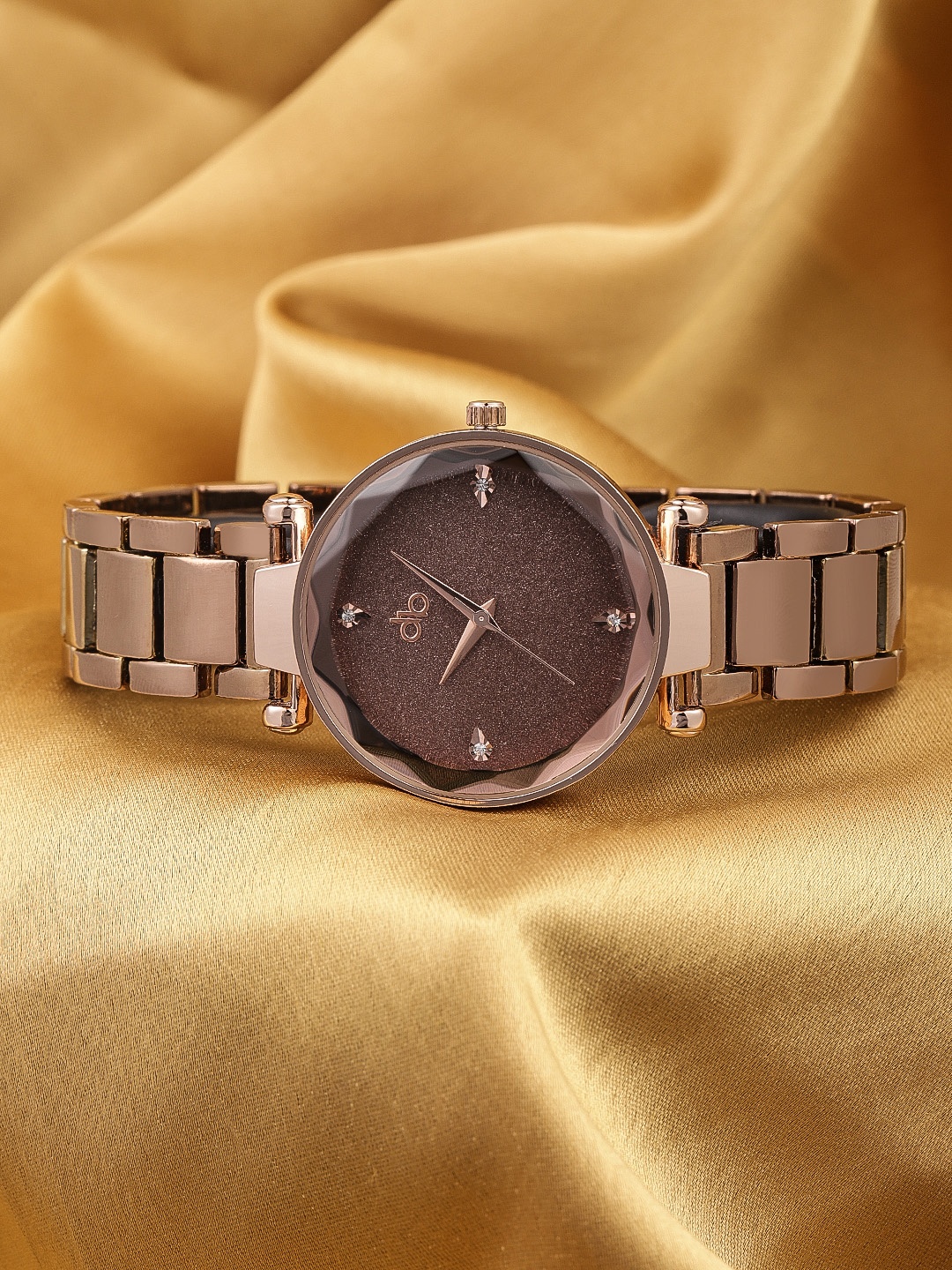 

DressBerry Women Brown Analogue Watch