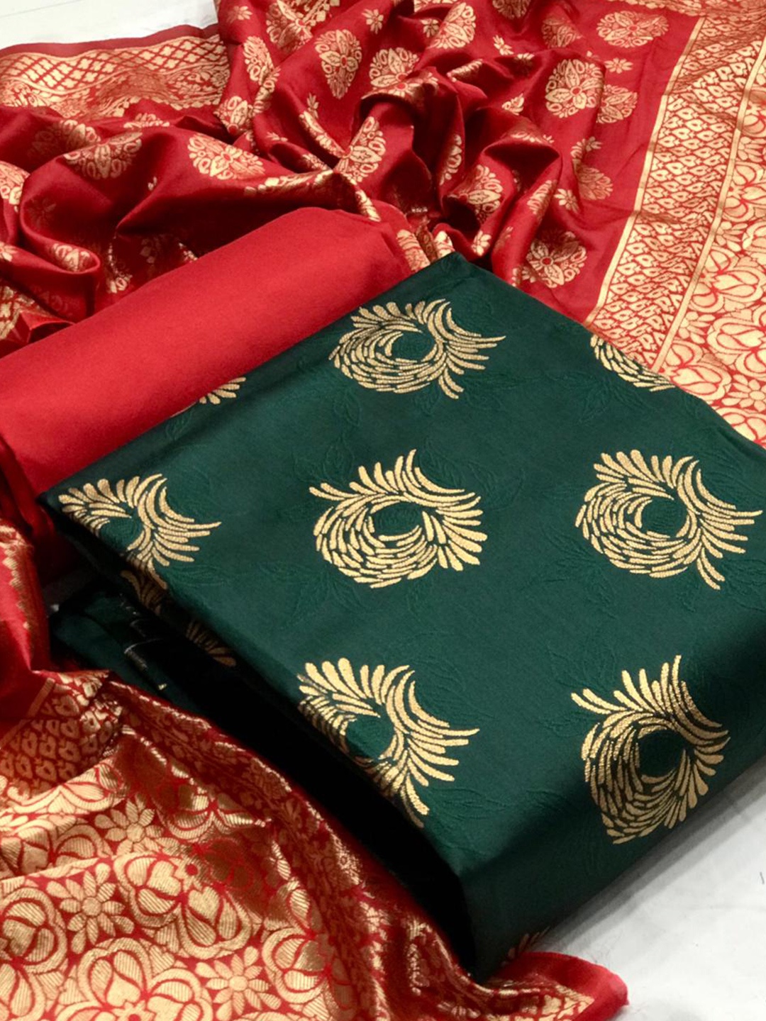

MORLY Ethnic Motifs Woven Design Banarasi Silk Unstitched Dress Material, Green